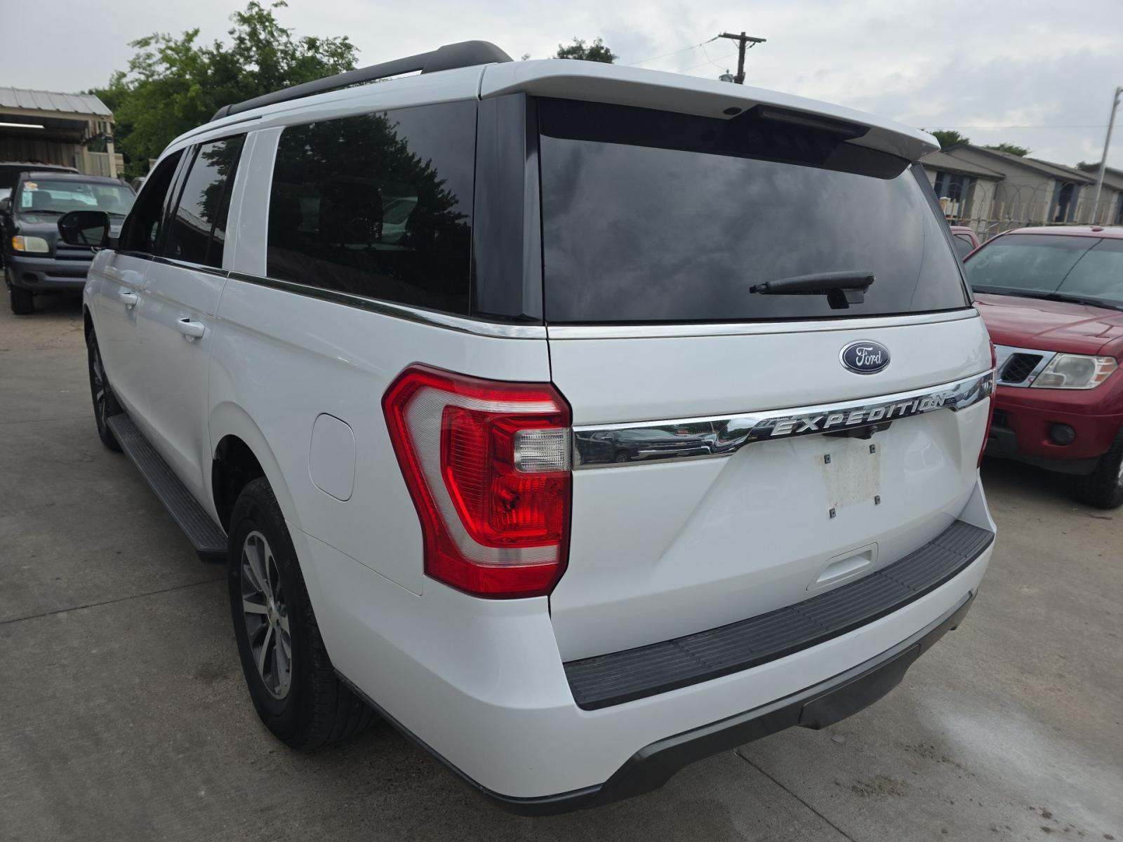 FORD EXPEDITION MAX - 2