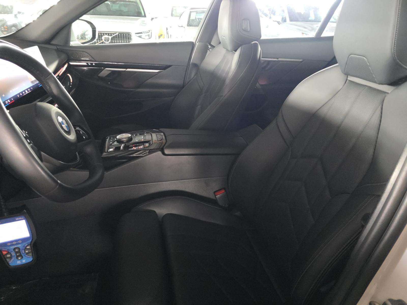 2024 BMW 5 Series 530i RWD