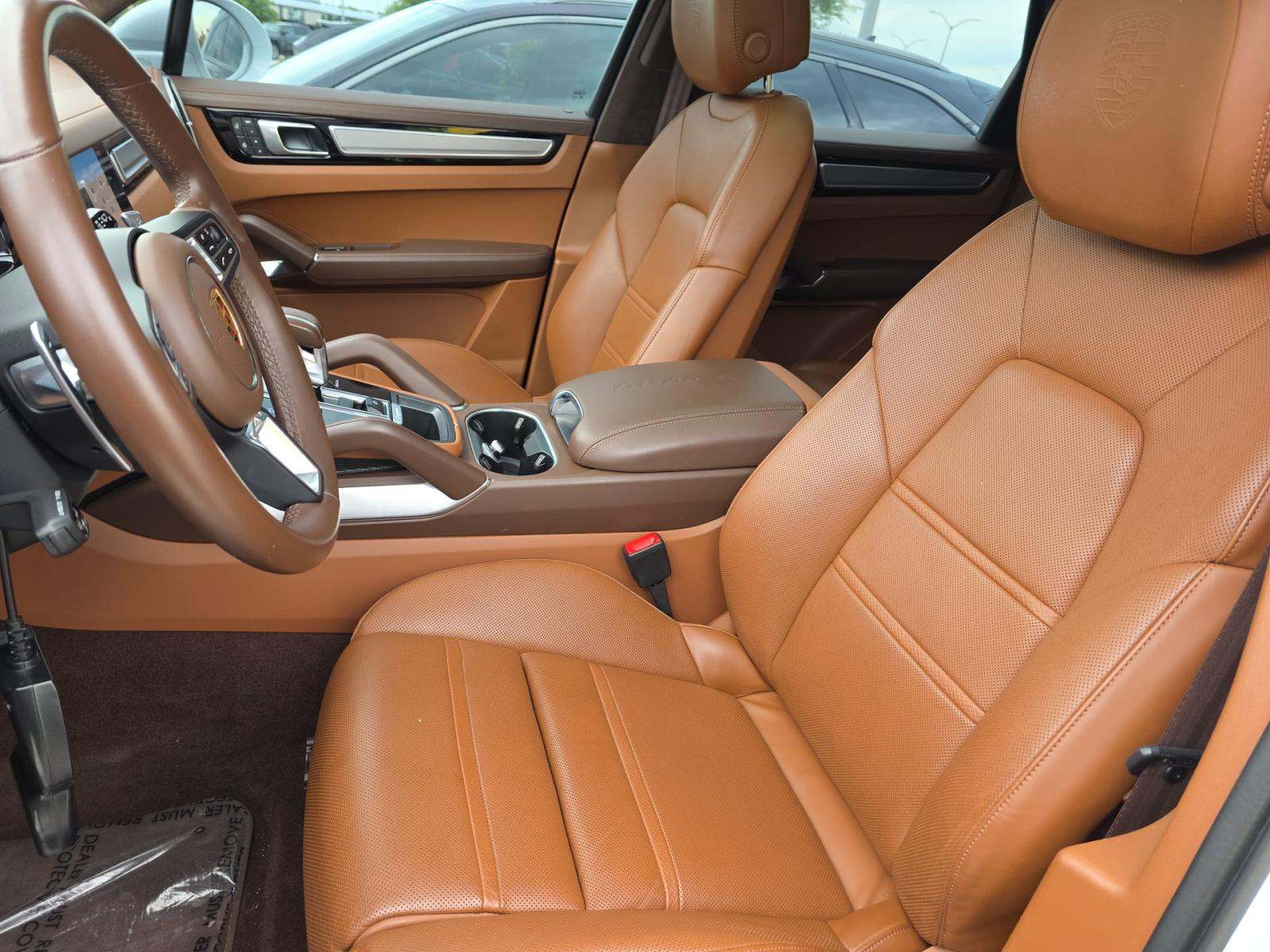 PORSCHE CAYENNE - 6
