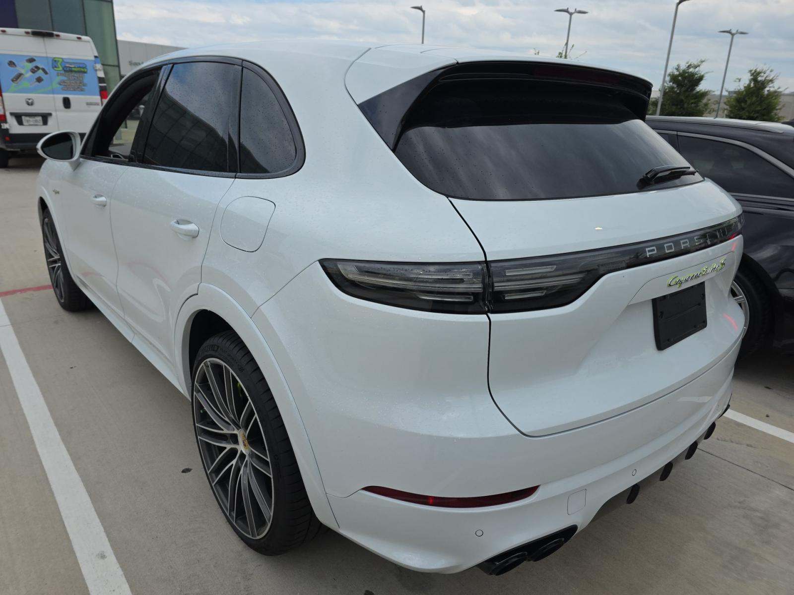 PORSCHE CAYENNE - 2
