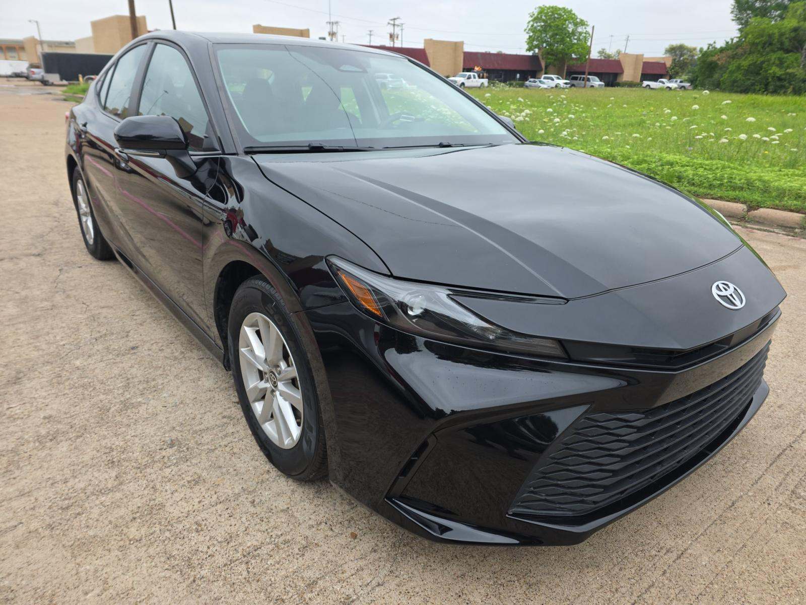 TOYOTA CAMRY - 4