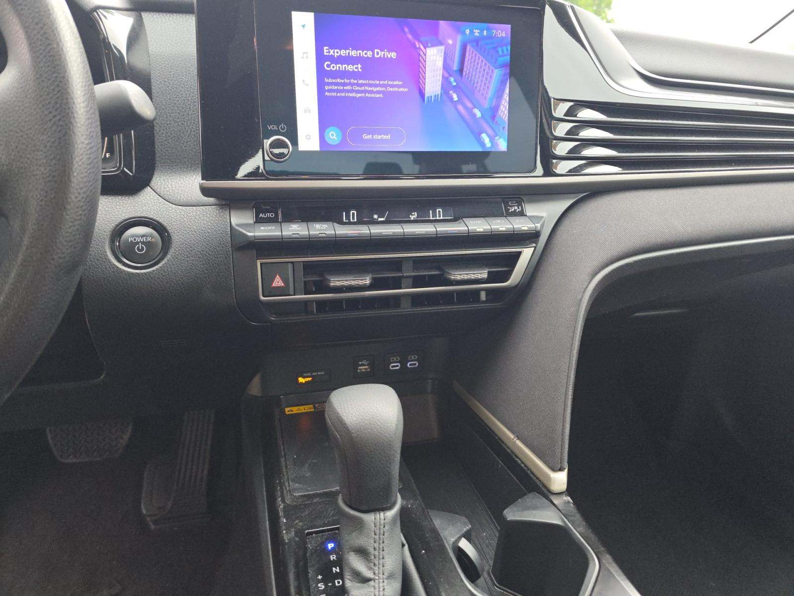 TOYOTA CAMRY - 10
