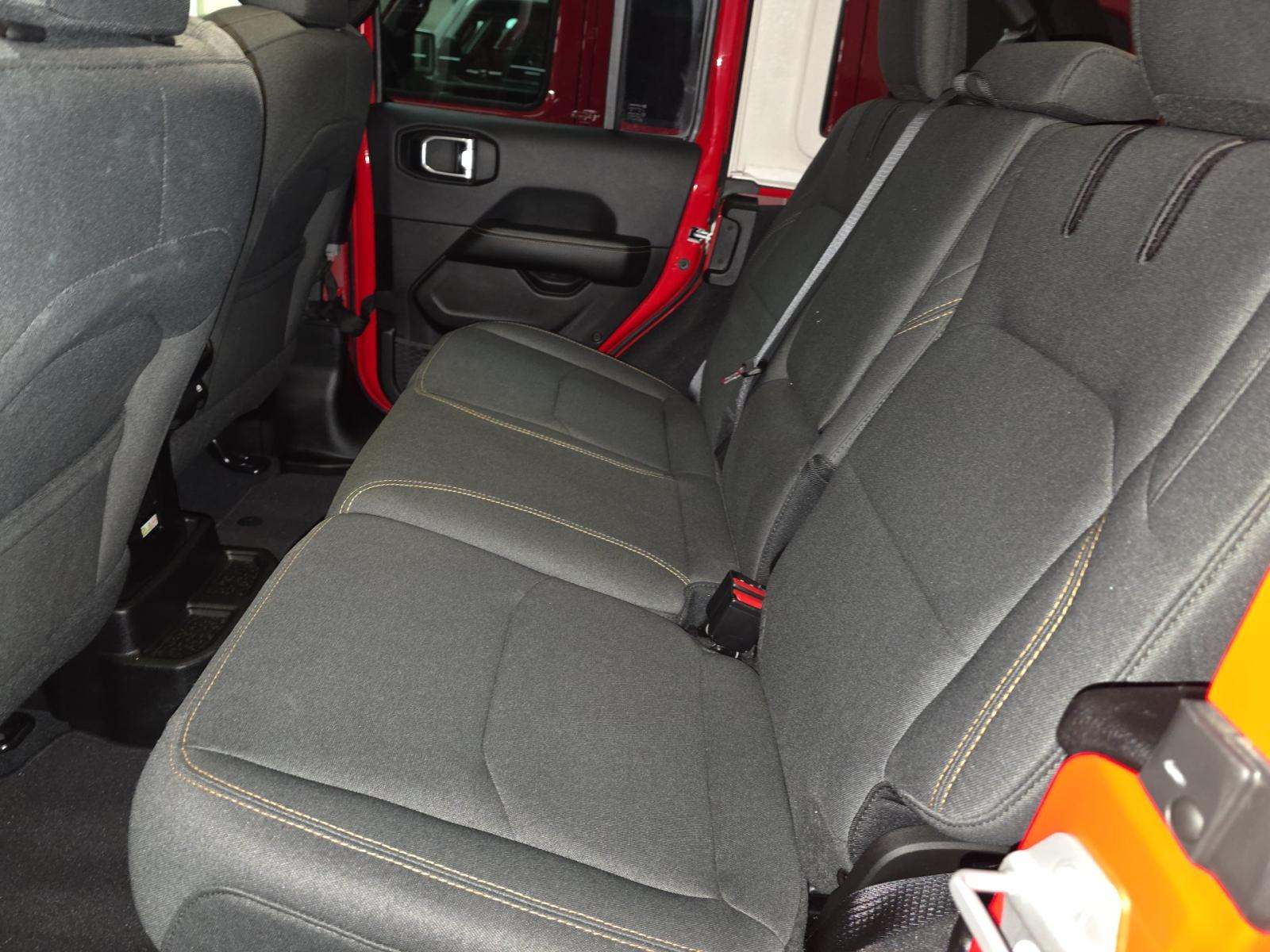2025 Jeep Wrangler 4xe Sahara AWD