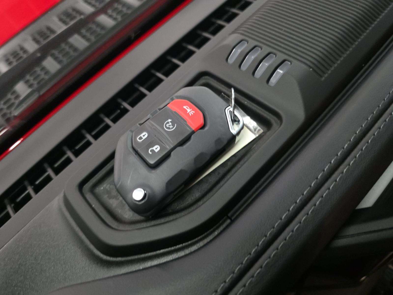 2025 Jeep Wrangler 4xe Sahara AWD