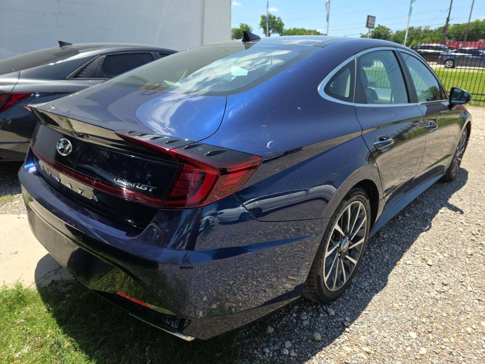 2022 Hyundai Sonata Limited FWD