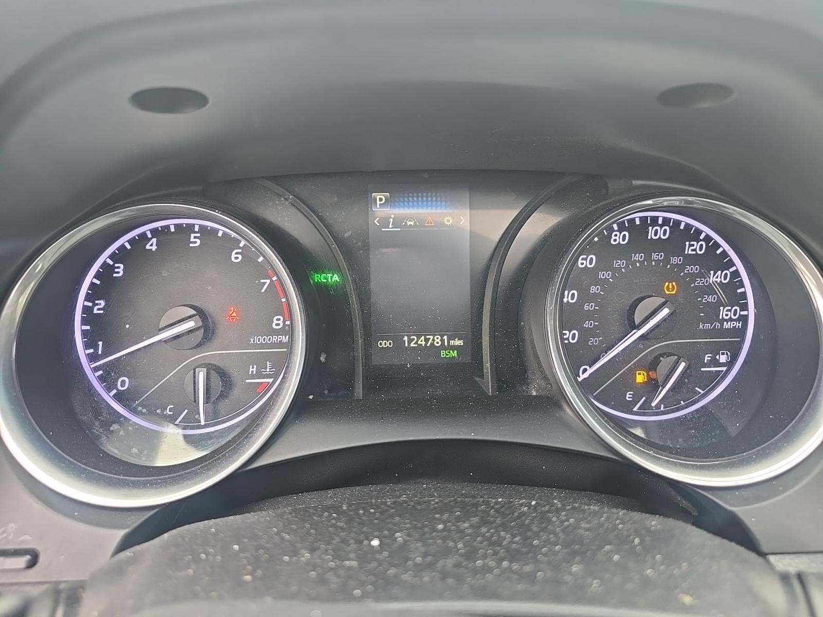 2018 Toyota Camry SE FWD