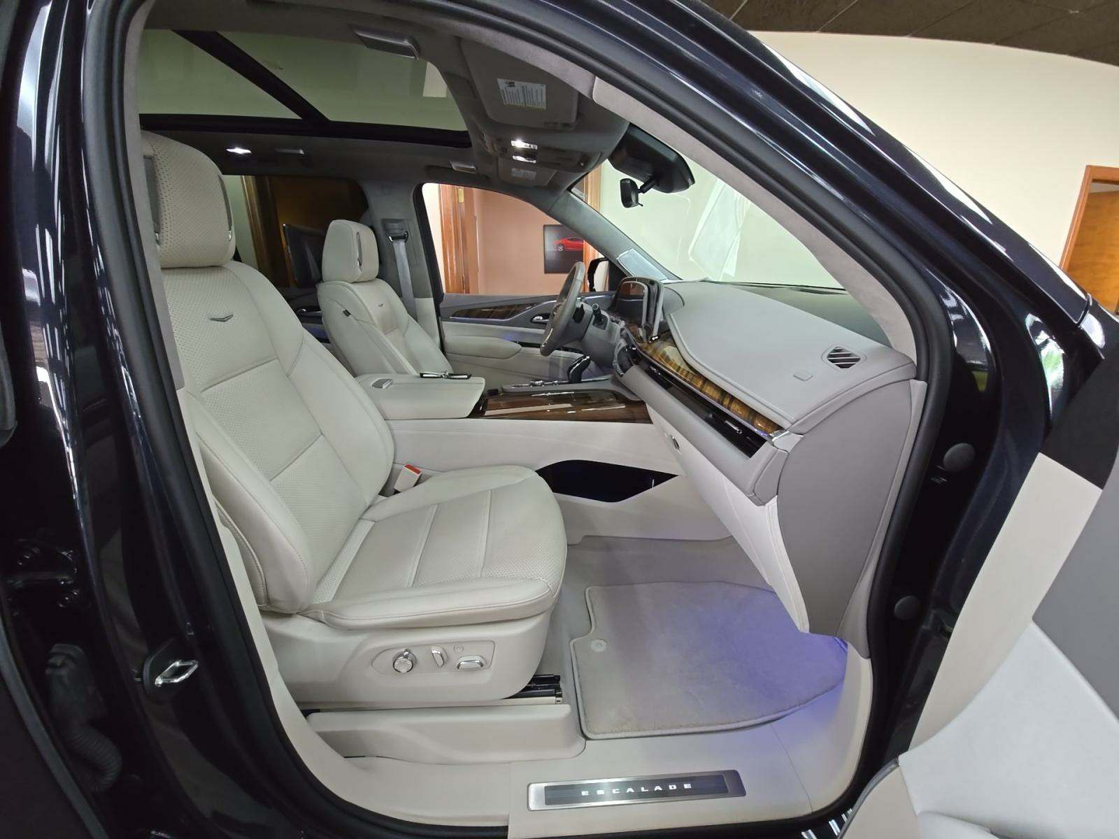 2023 Cadillac Escalade Sport Platinum AWD