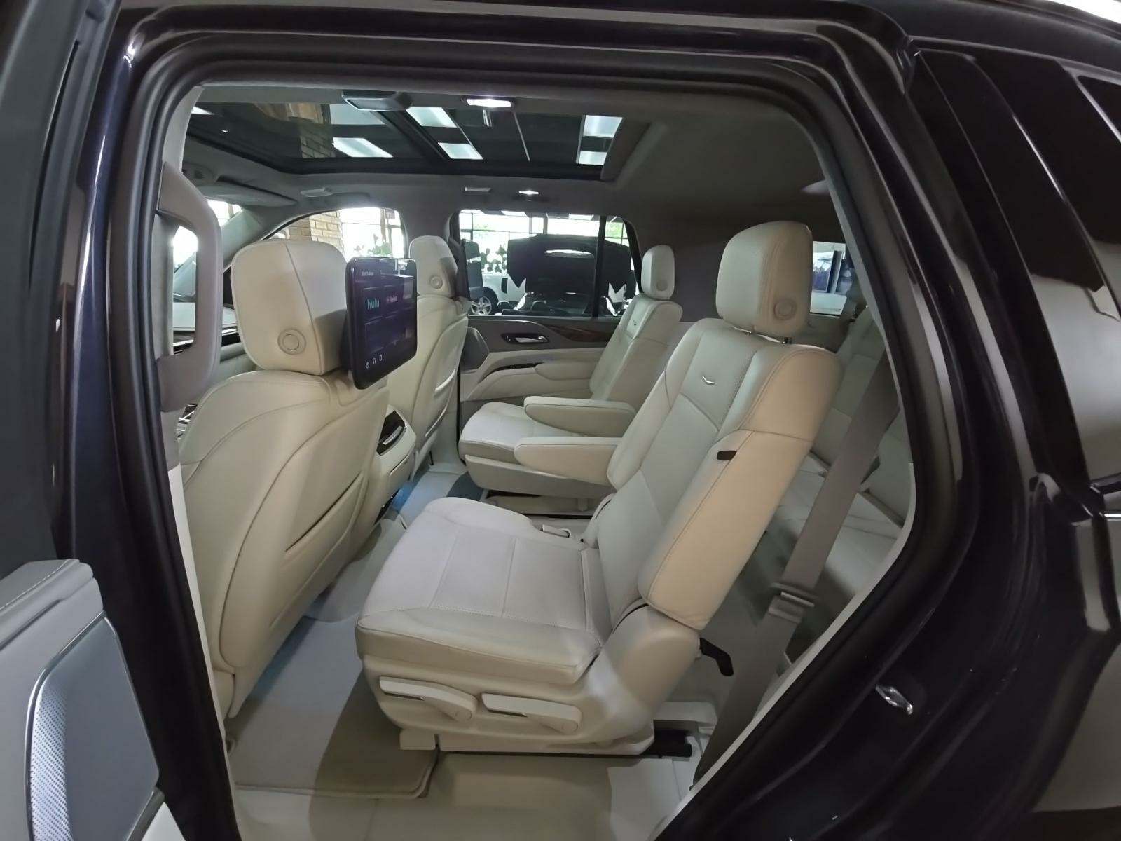 2023 Cadillac Escalade Sport Platinum AWD