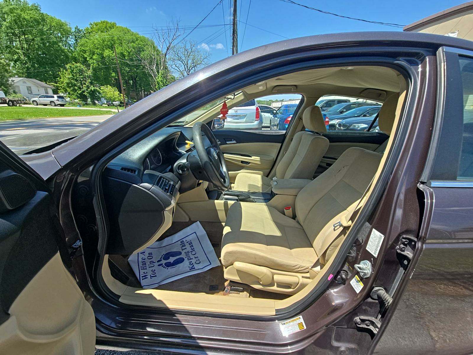 2011 Honda Accord LX FWD