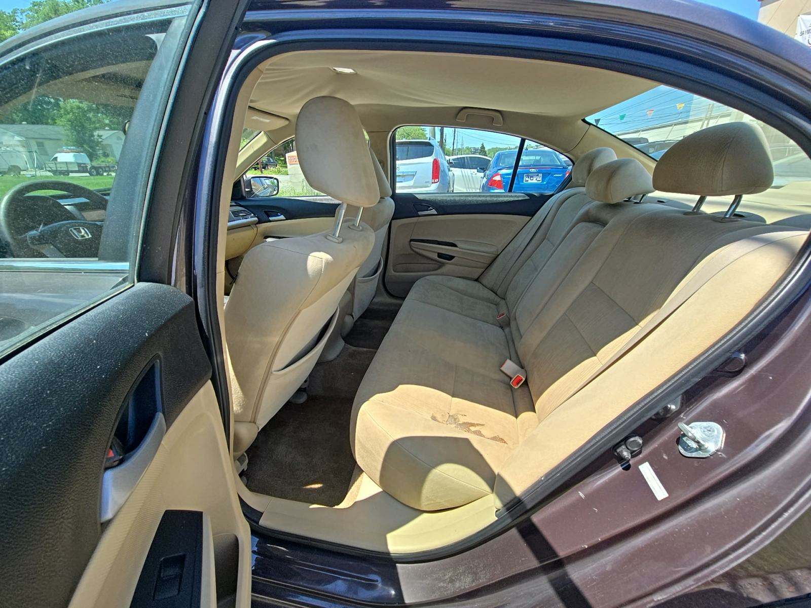 2011 Honda Accord LX FWD