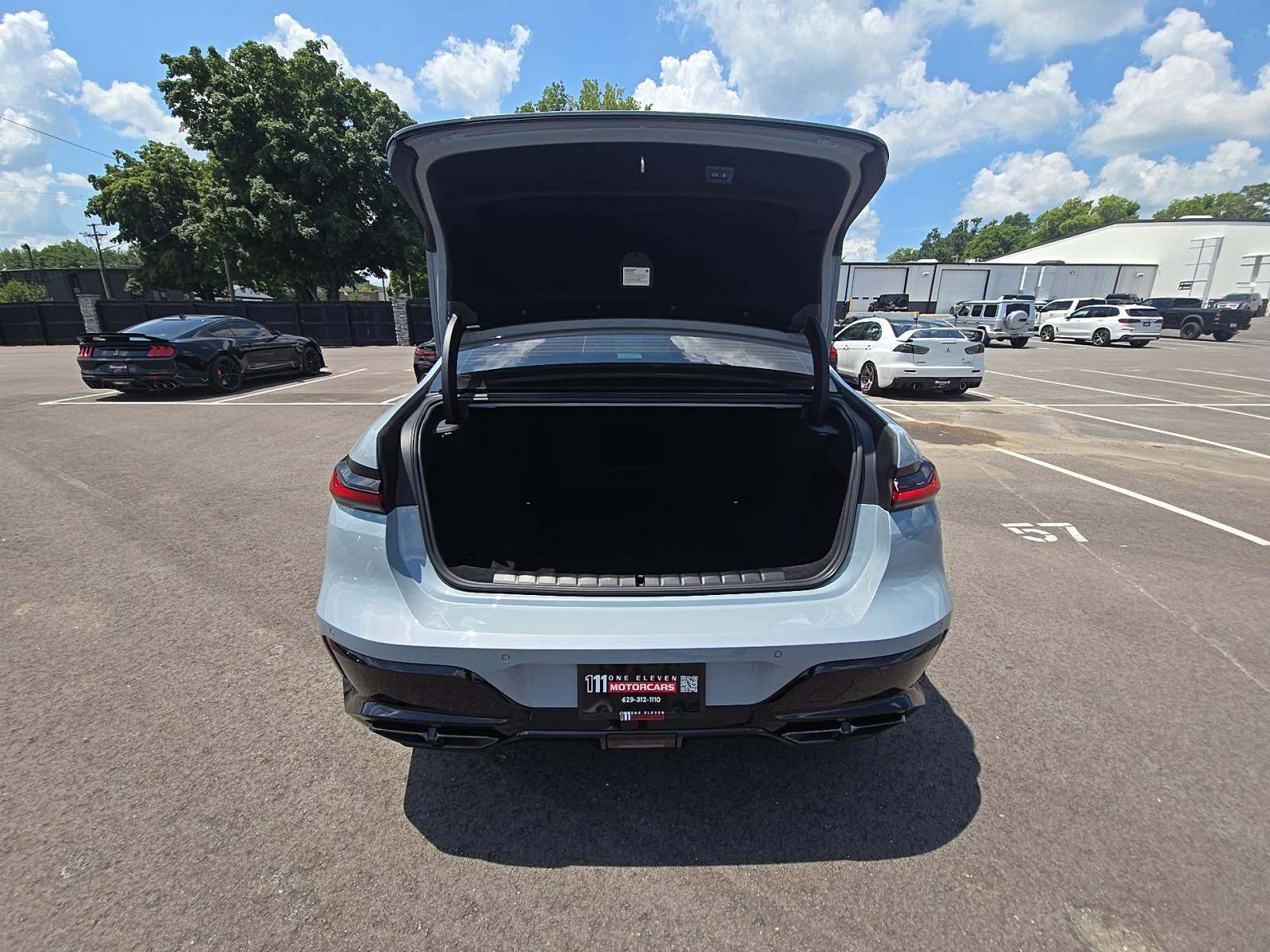2023 BMW 7 Series 760i xDrive AWD