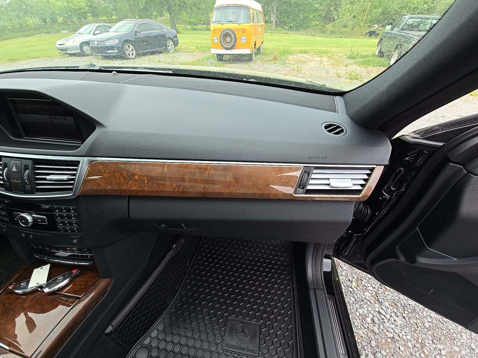 2013 Mercedes-Benz E-Class E 350 BlueTEC RWD