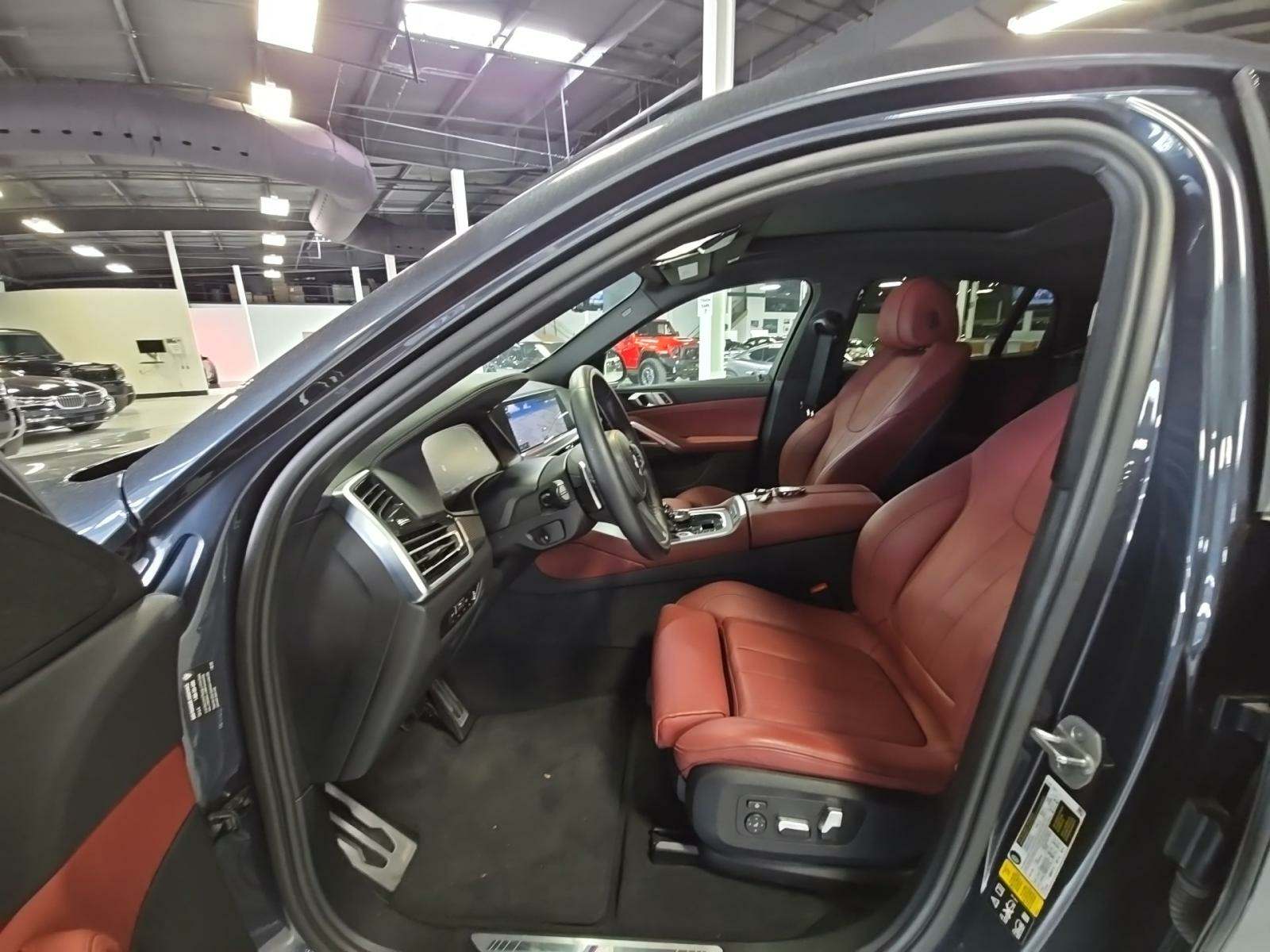 2022 BMW X6 xDrive40i AWD