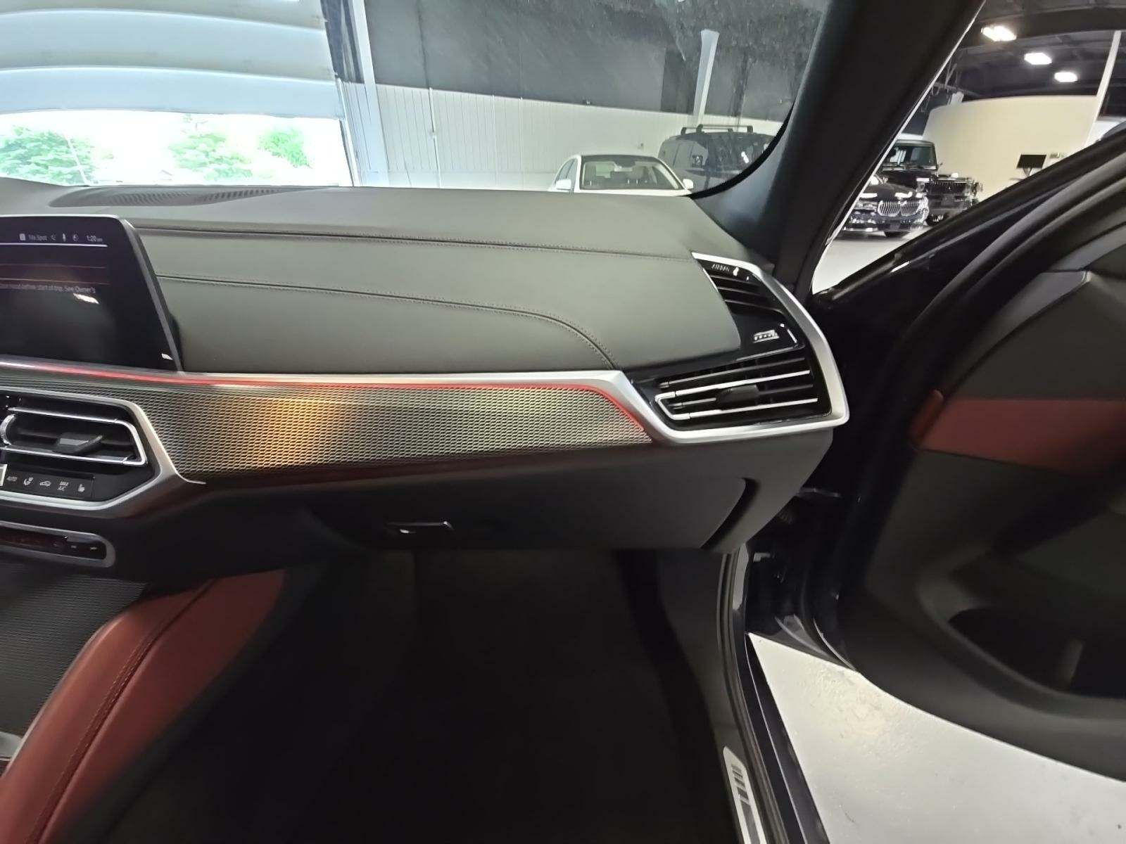 2022 BMW X6 xDrive40i AWD