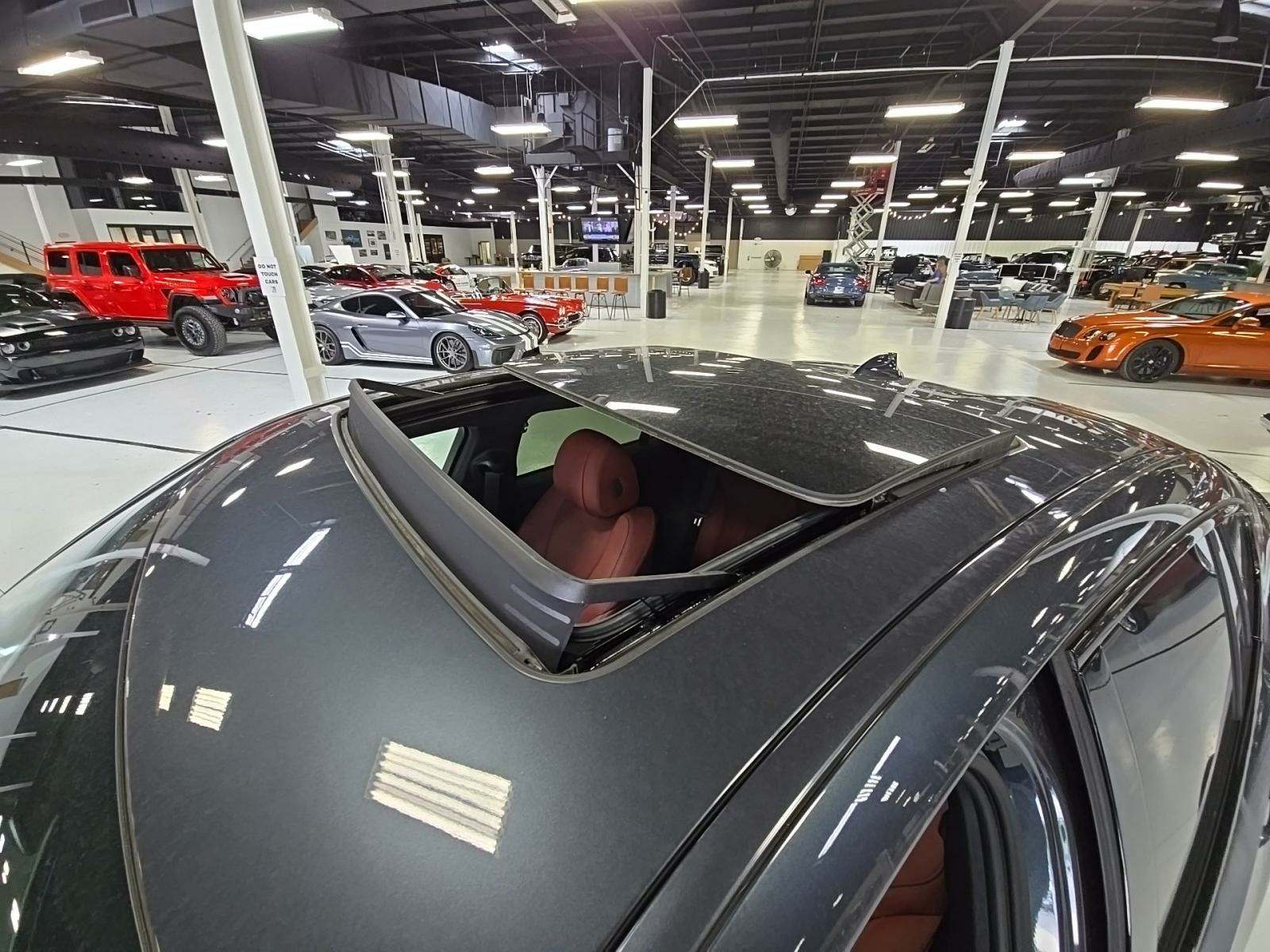 2022 BMW X6 xDrive40i AWD