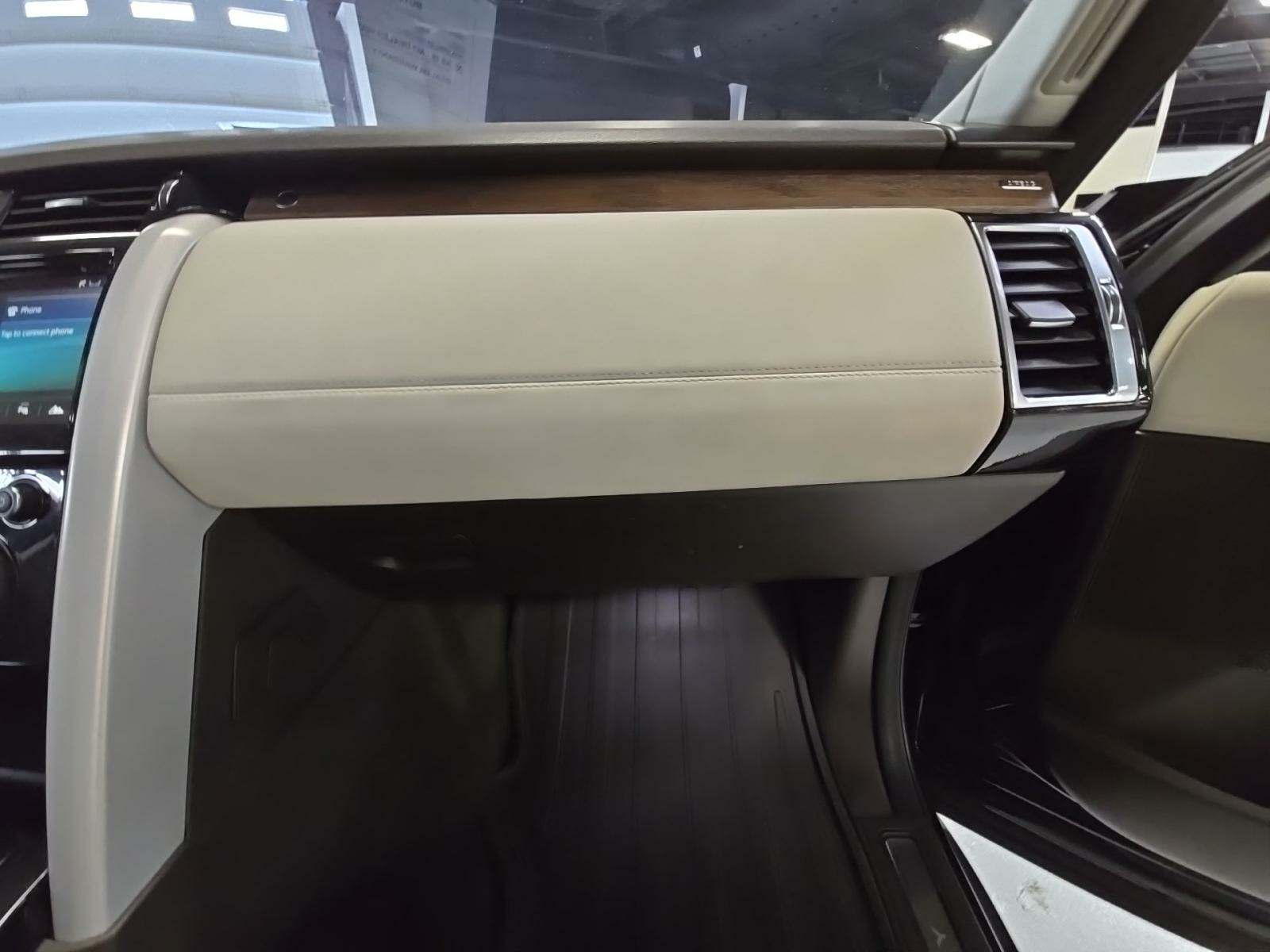 2018 Land Rover Discovery HSE AWD