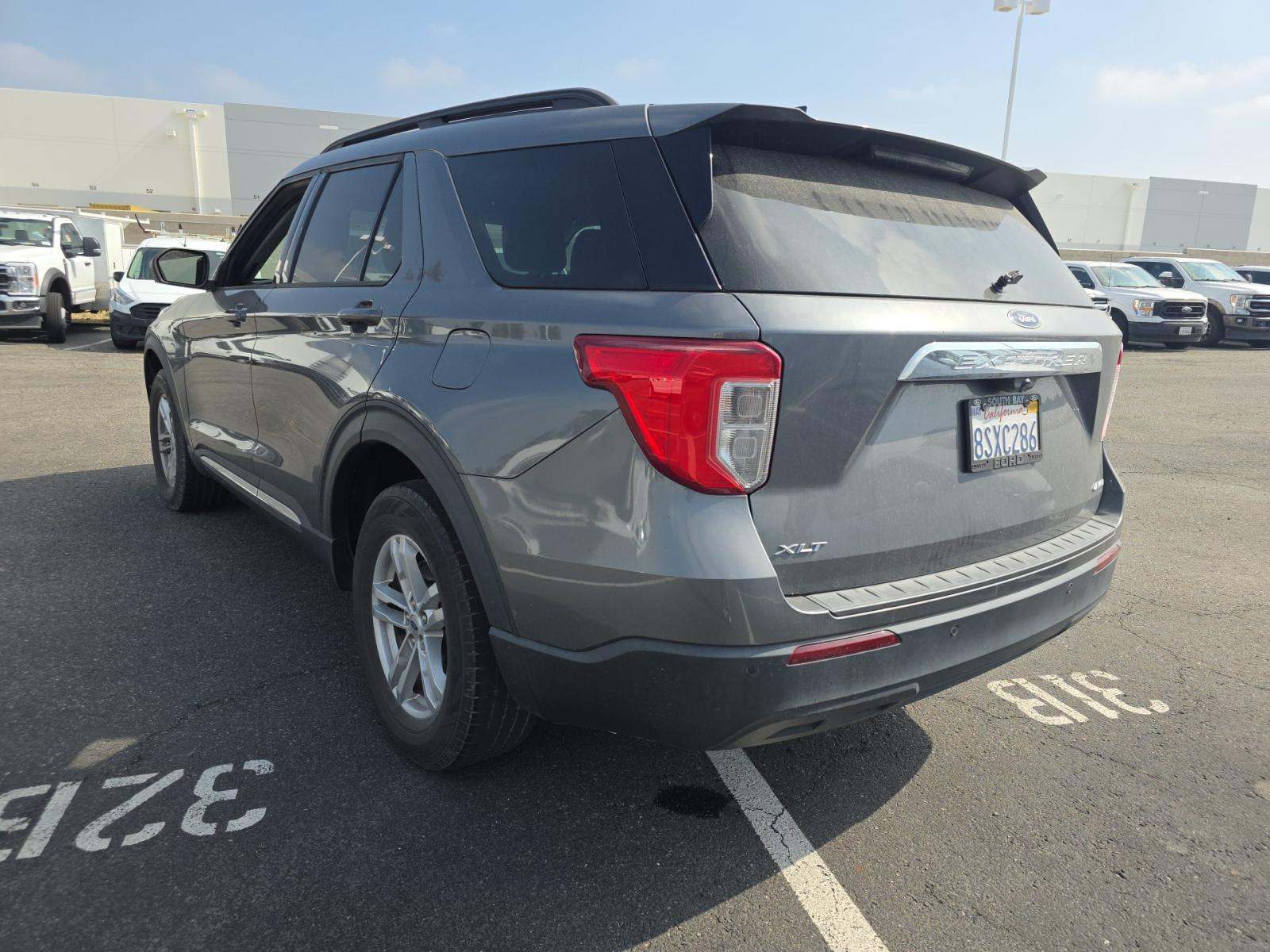 FORD EXPLORER - 3