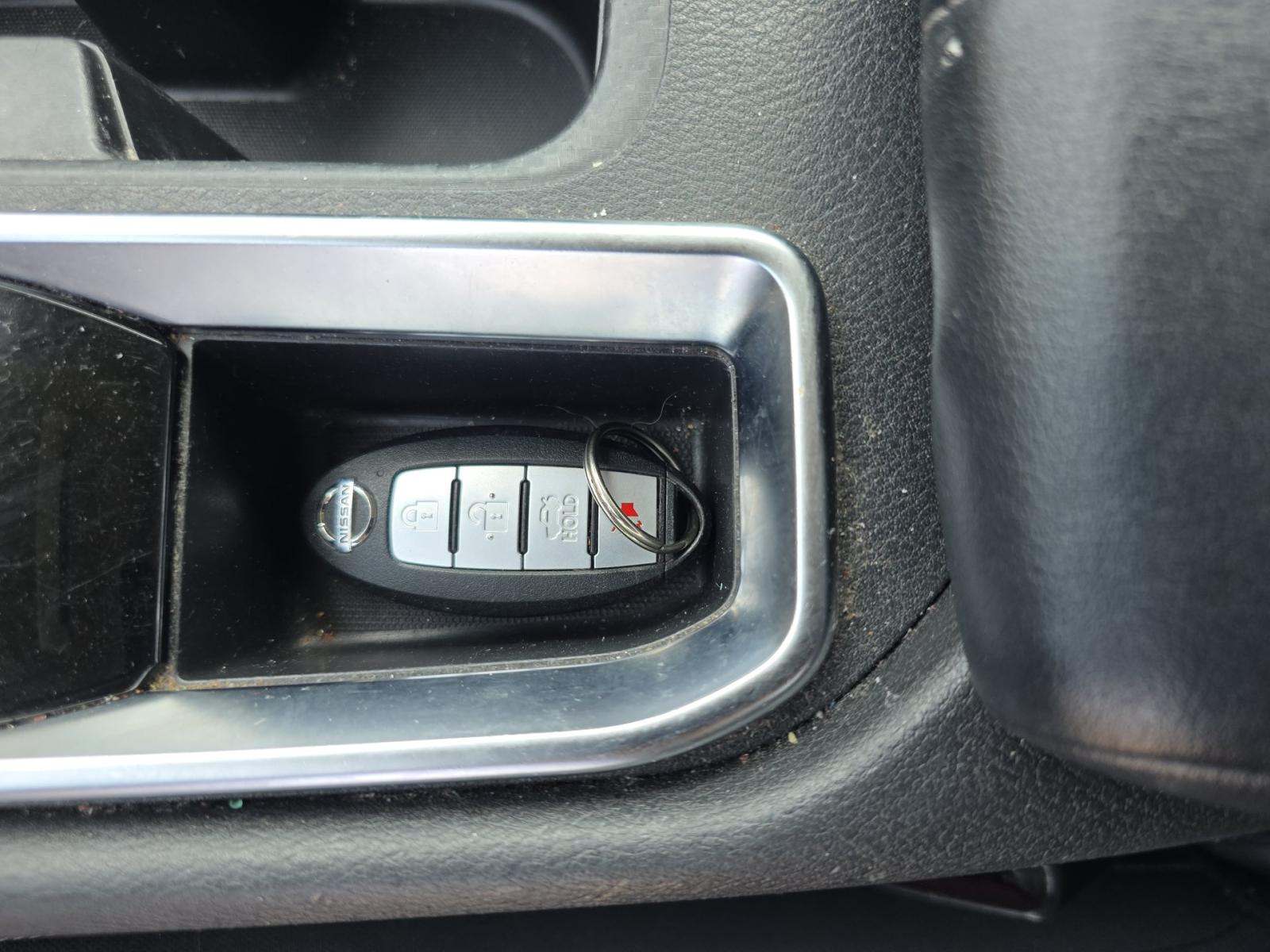 NISSAN SENTRA - 8