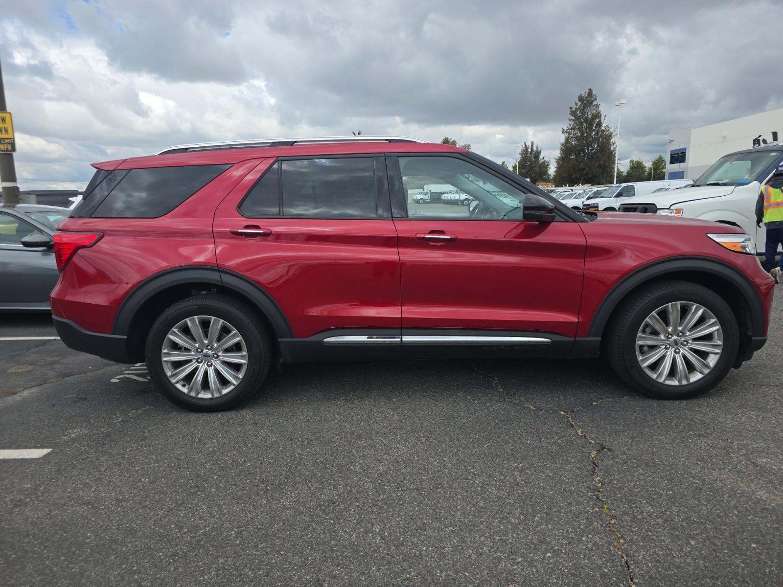 FORD EXPLORER - 4