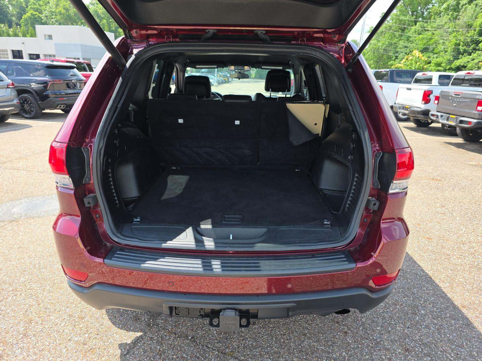 2021 Jeep Grand Cherokee Laredo X AWD