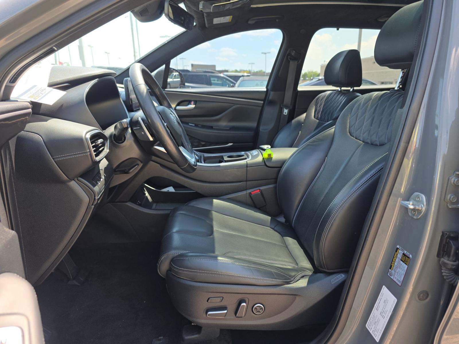 2021 Hyundai Santa Fe Ultimate Calligraphy AWD