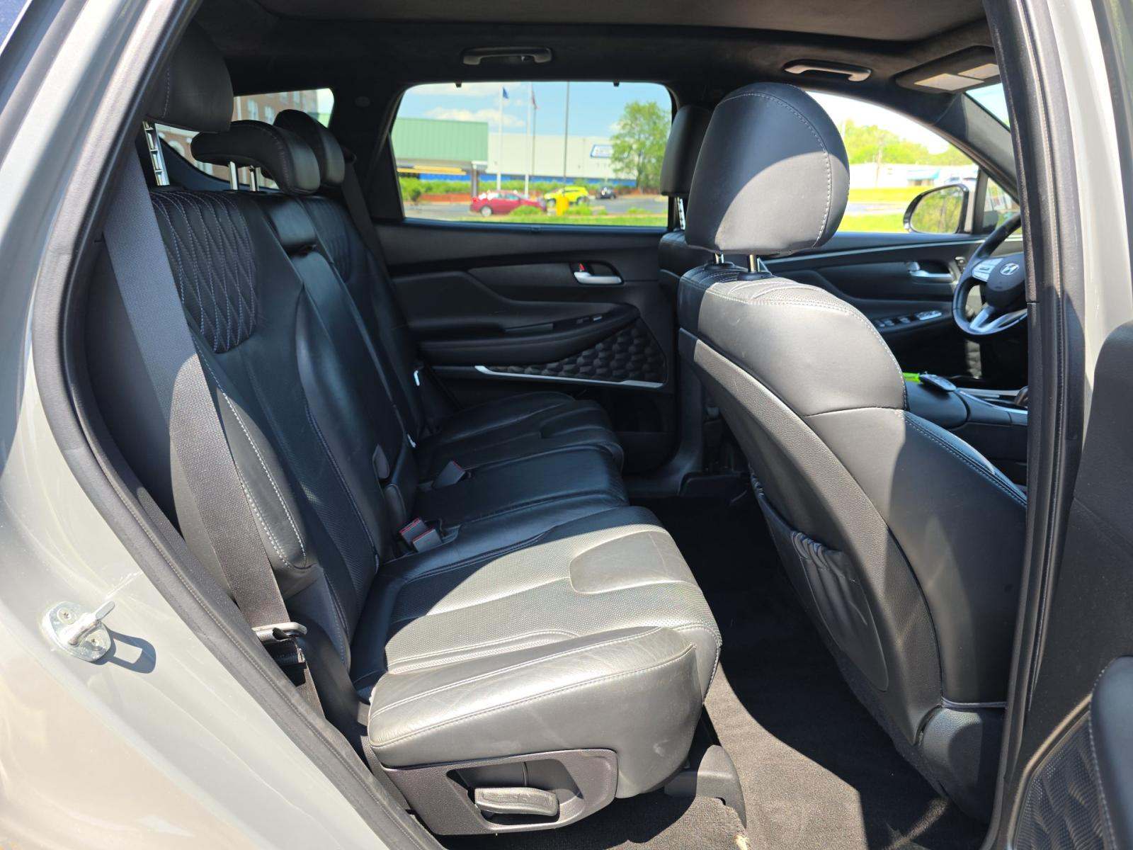 2021 Hyundai Santa Fe Ultimate Calligraphy AWD