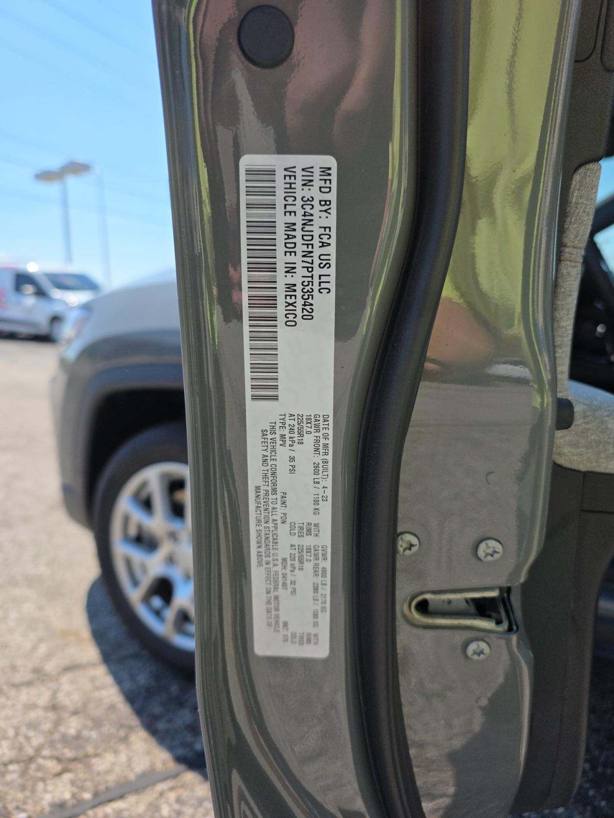 2023 Jeep Compass Latitude Lux AWD
