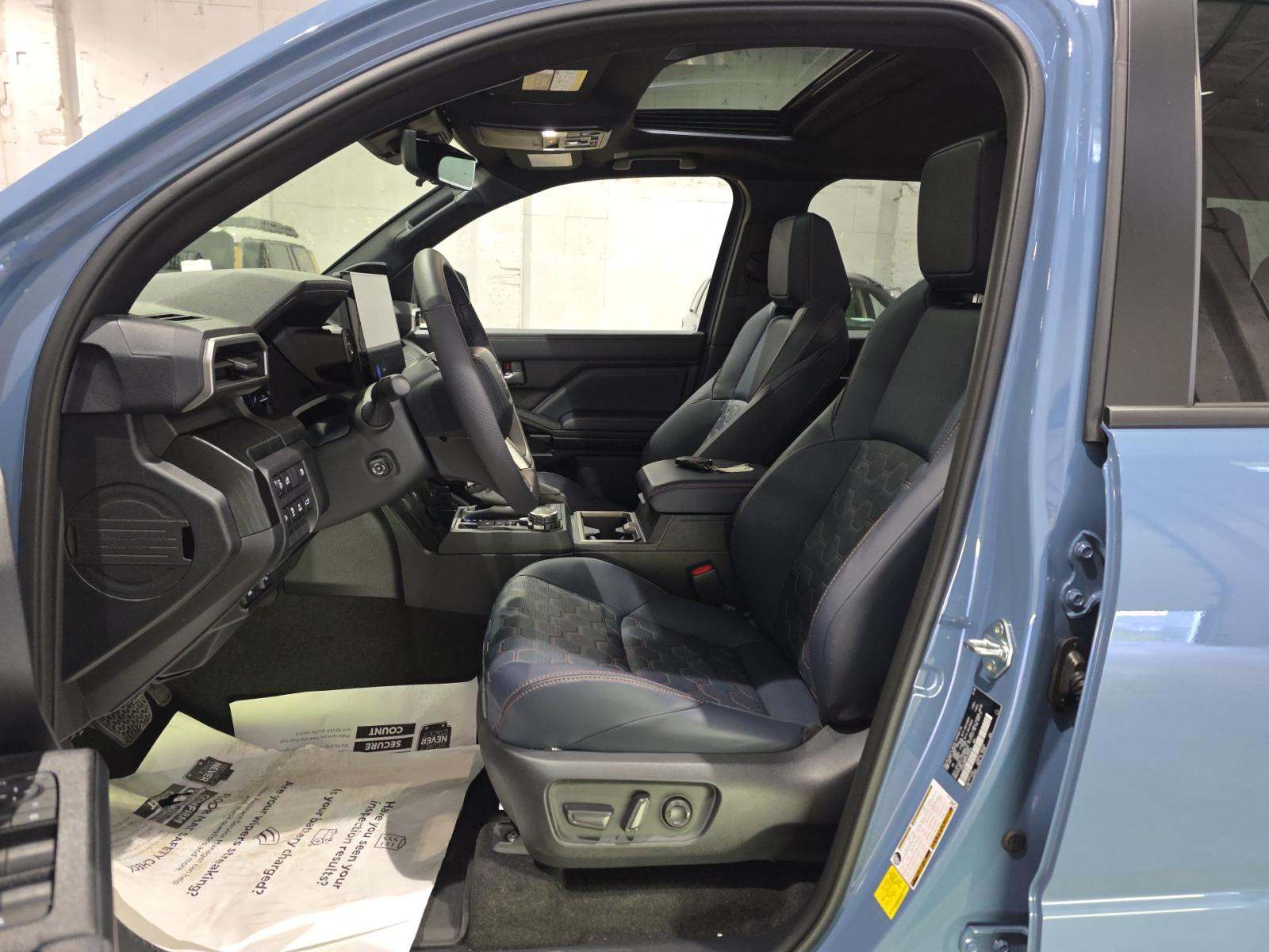 TOYOTA HIGHLANDER - 2