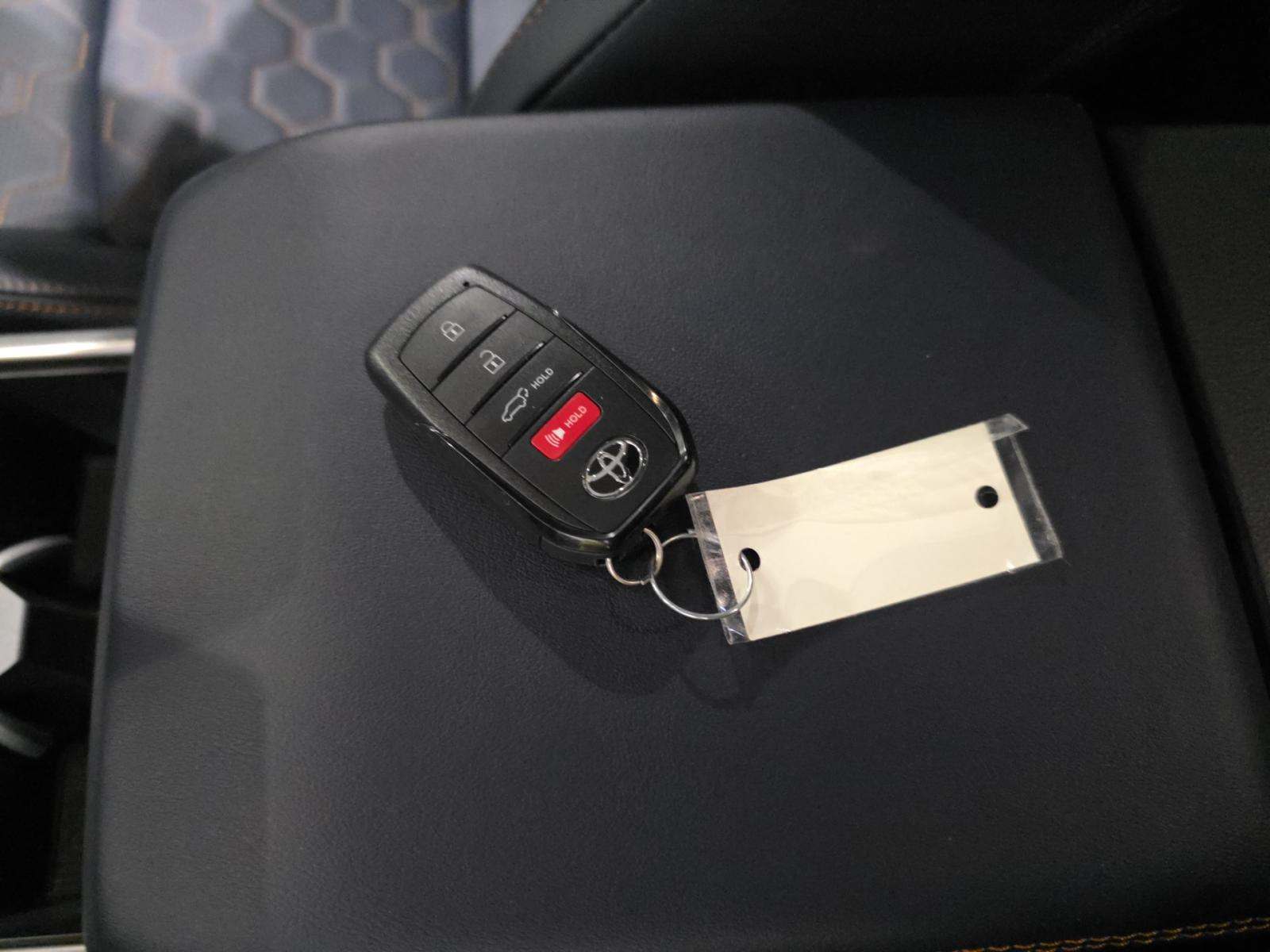 TOYOTA HIGHLANDER - 4