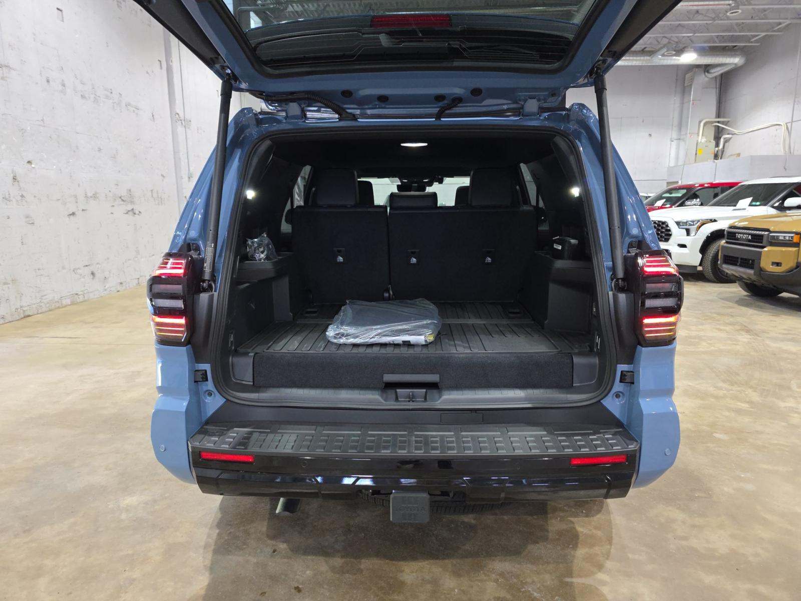 TOYOTA HIGHLANDER - 10