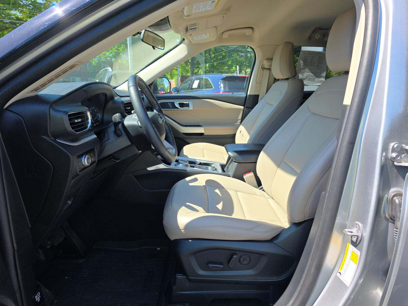 FORD EXPLORER - 2