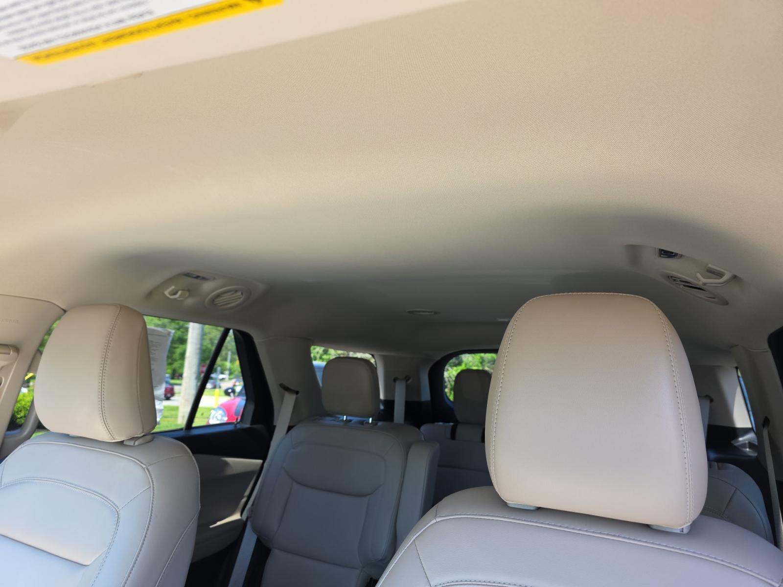 FORD EXPLORER - 7