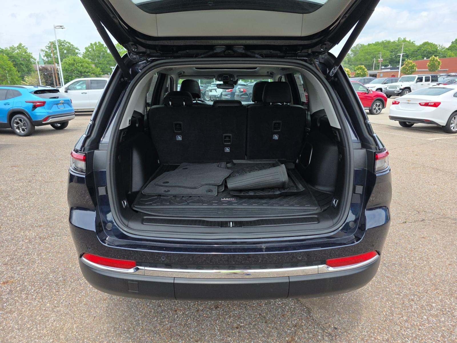 2023 Jeep Grand Cherokee 4xe AWD