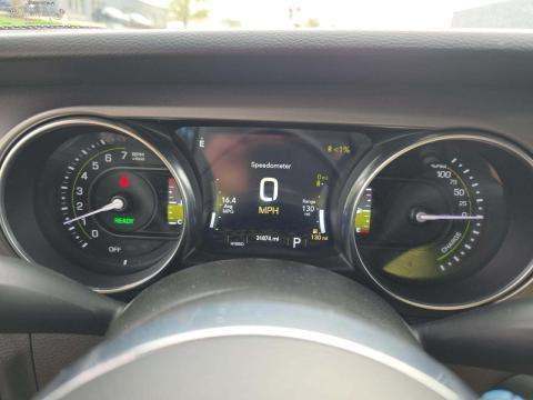 JEEP 4XE RUBICON - 9