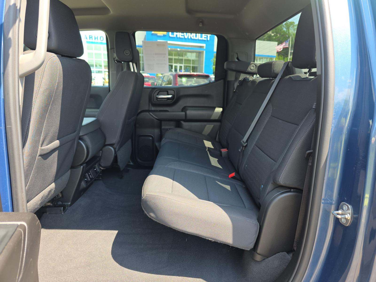 2024 Chevrolet Silverado 1500 Custom AWD