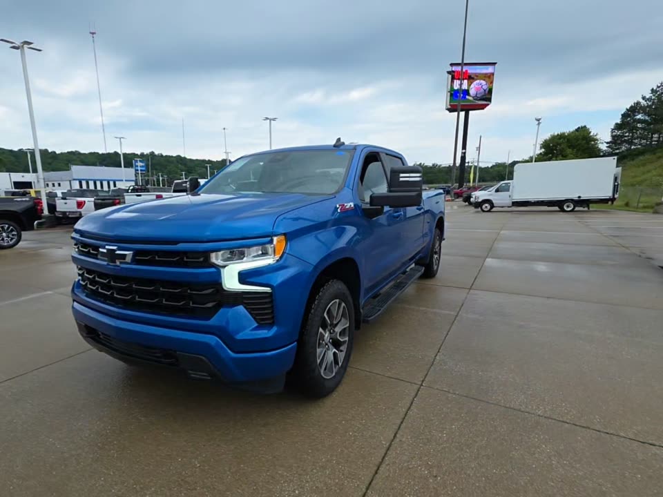 2022 Chevrolet Silverado 1500 RST AWD