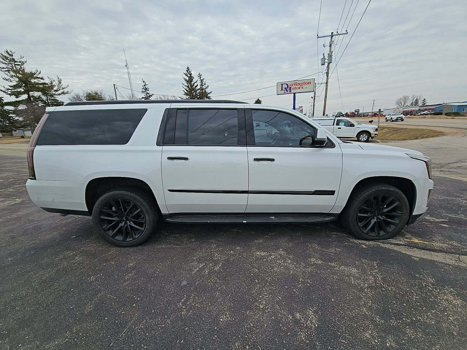 2020 Cadillac Escalade ESV Luxury AWD