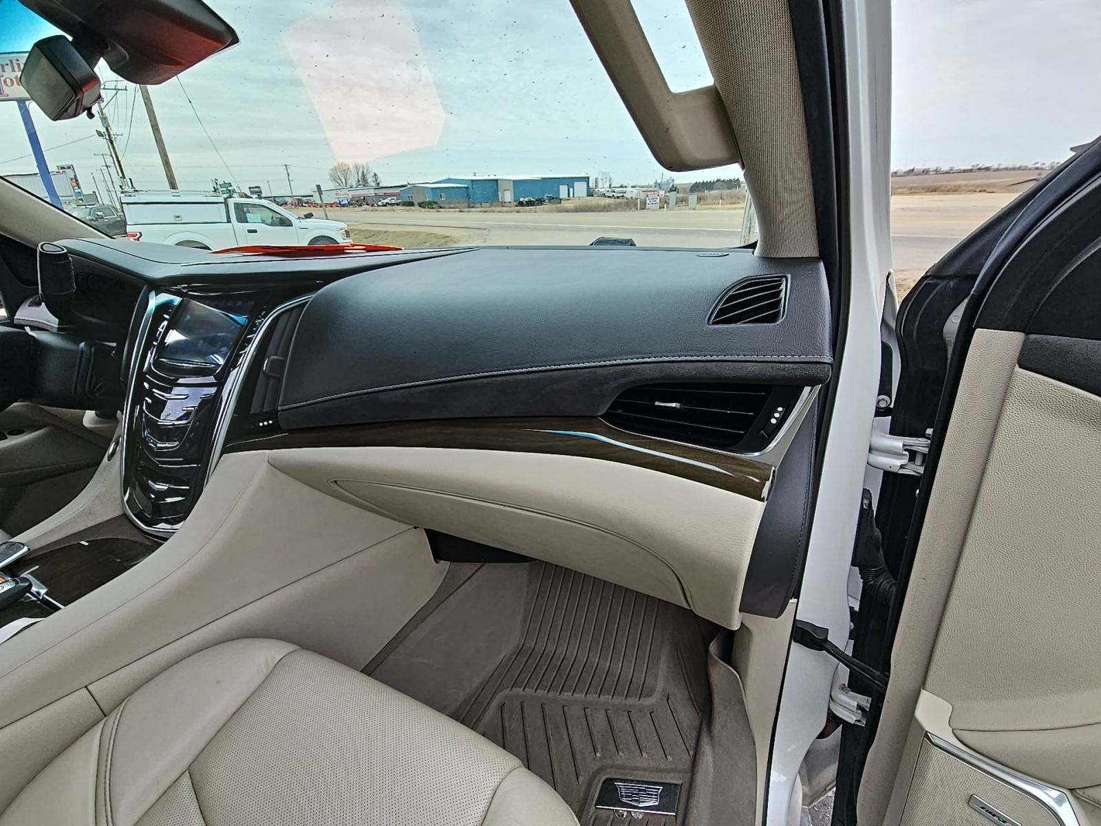 2020 Cadillac Escalade ESV Luxury AWD