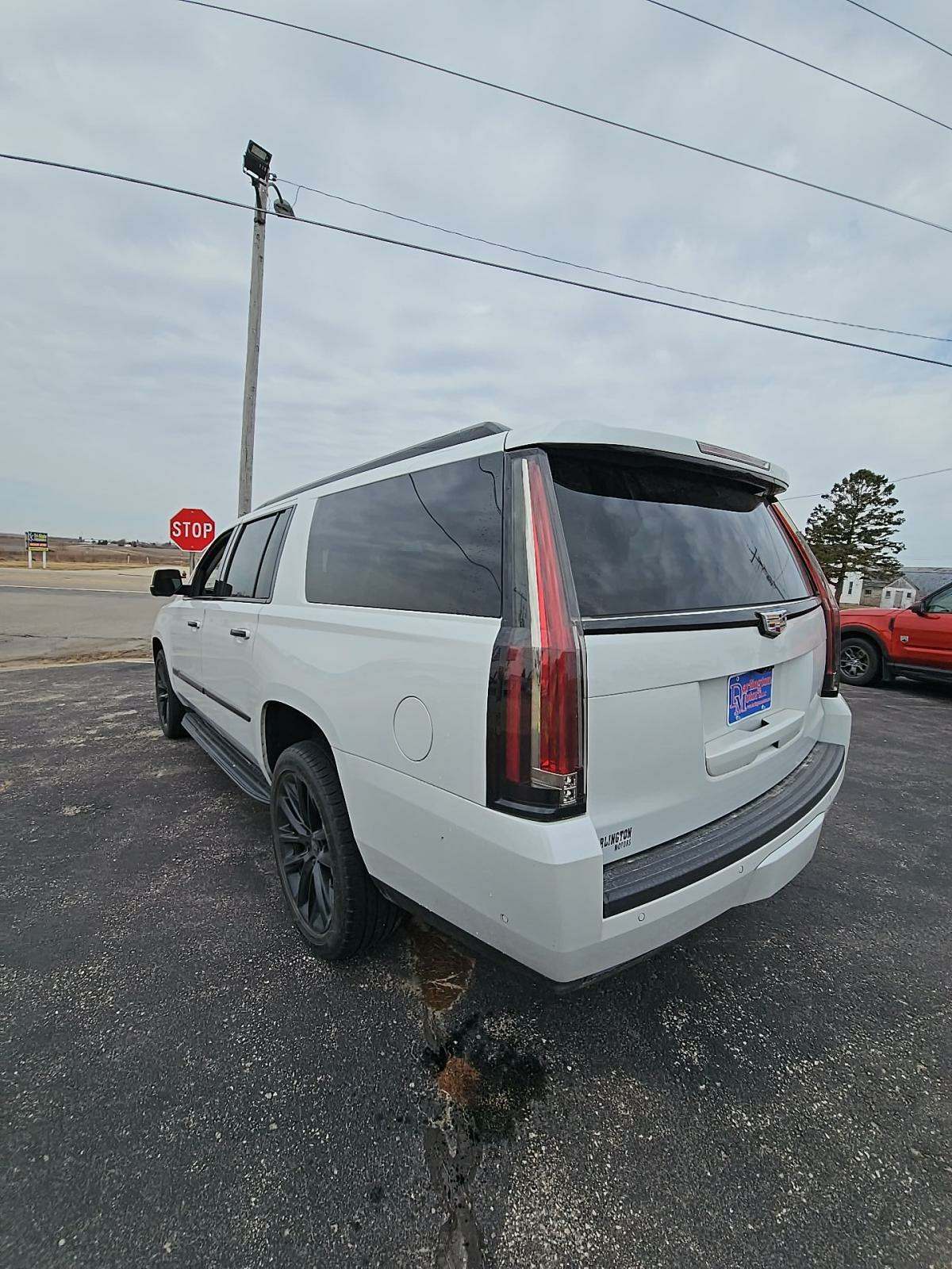 2020 Cadillac Escalade ESV Luxury AWD