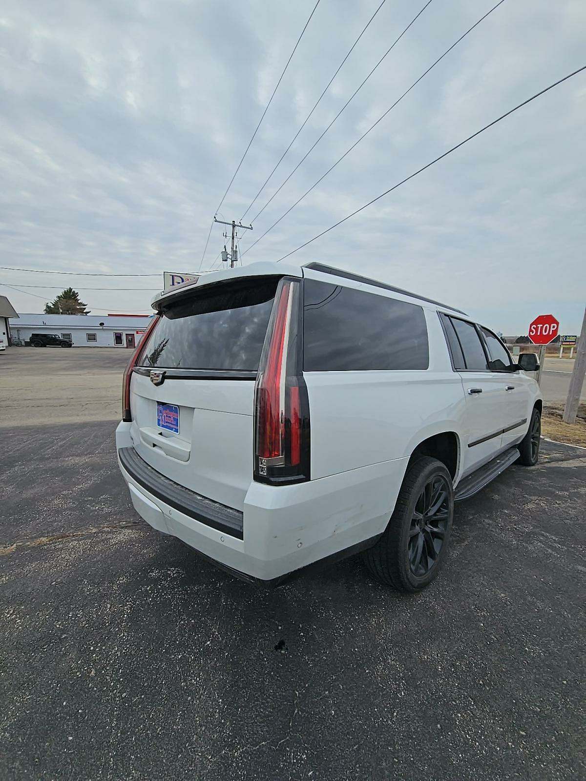 2020 Cadillac Escalade ESV Luxury AWD