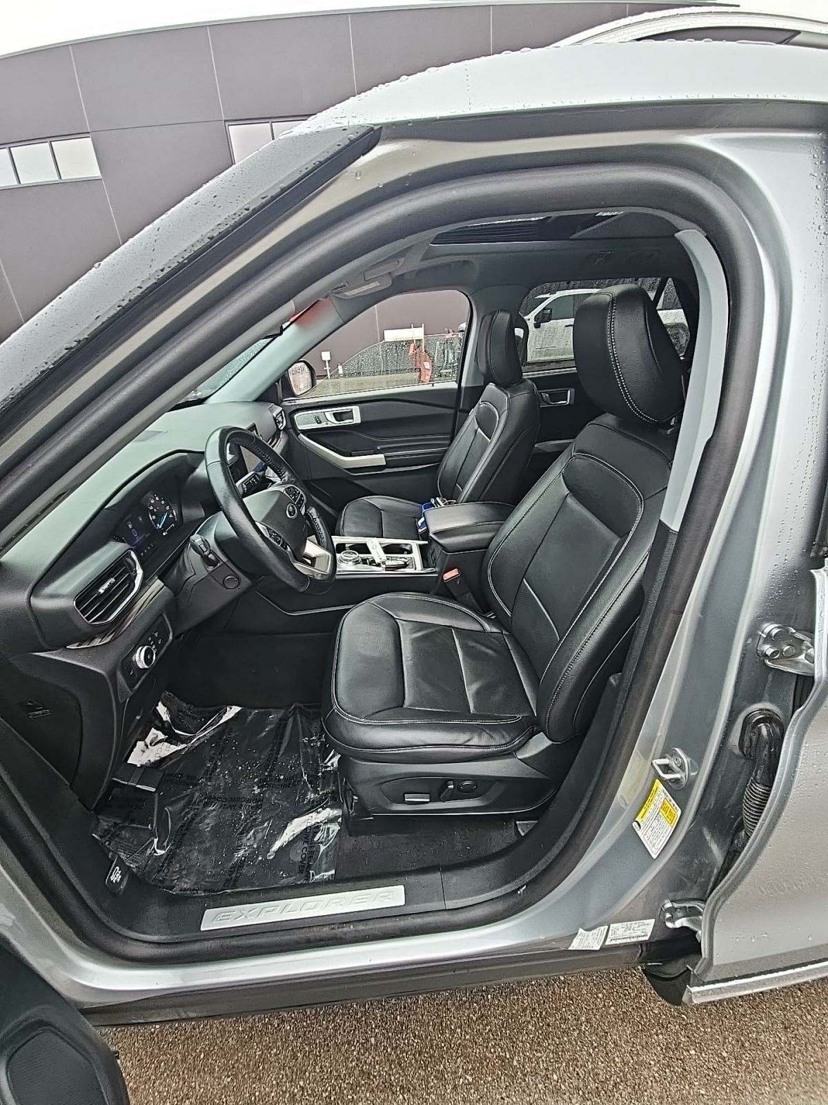 2022 Ford Explorer Limited AWD