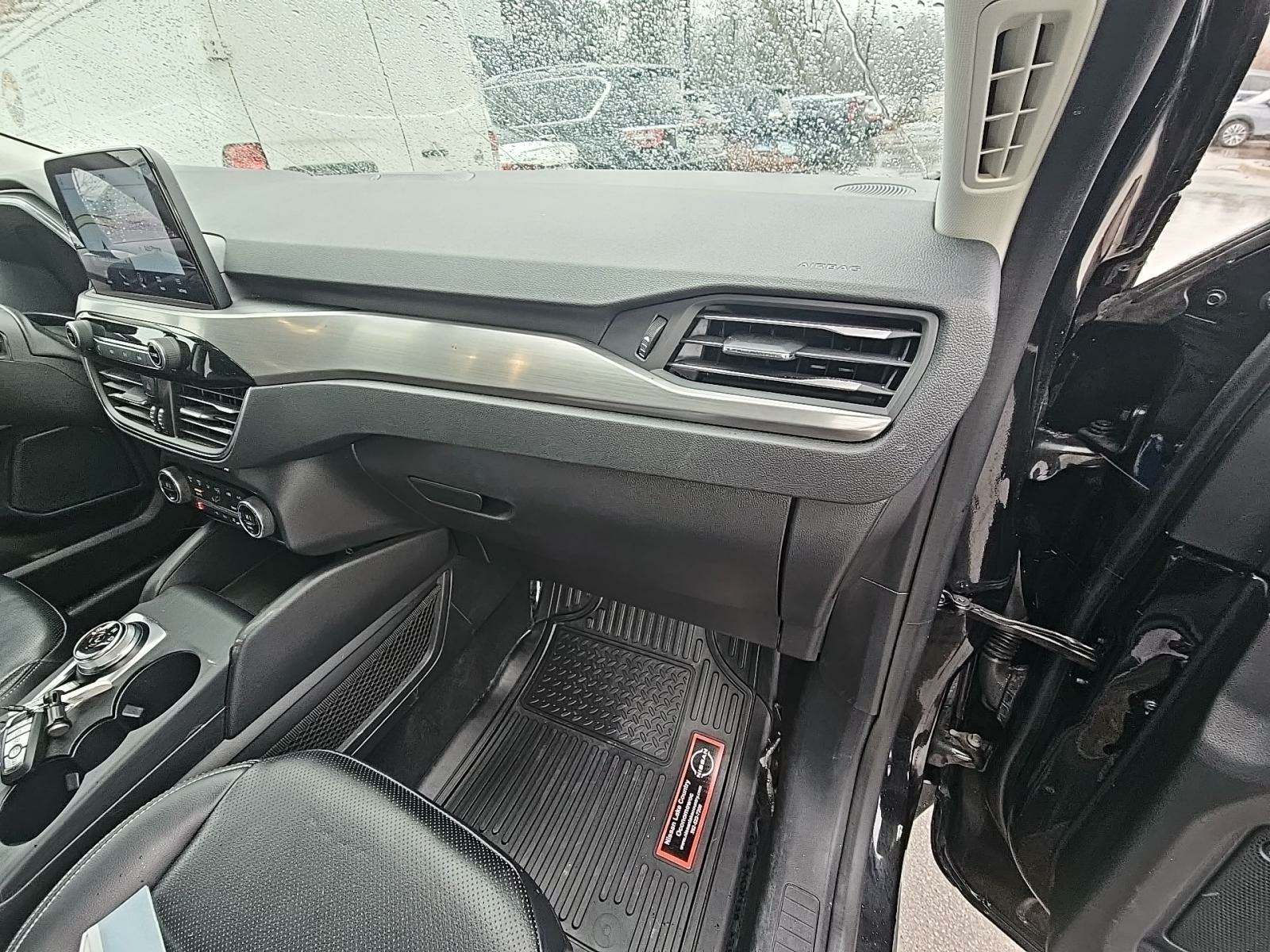 2021 Ford Escape Titanium AWD