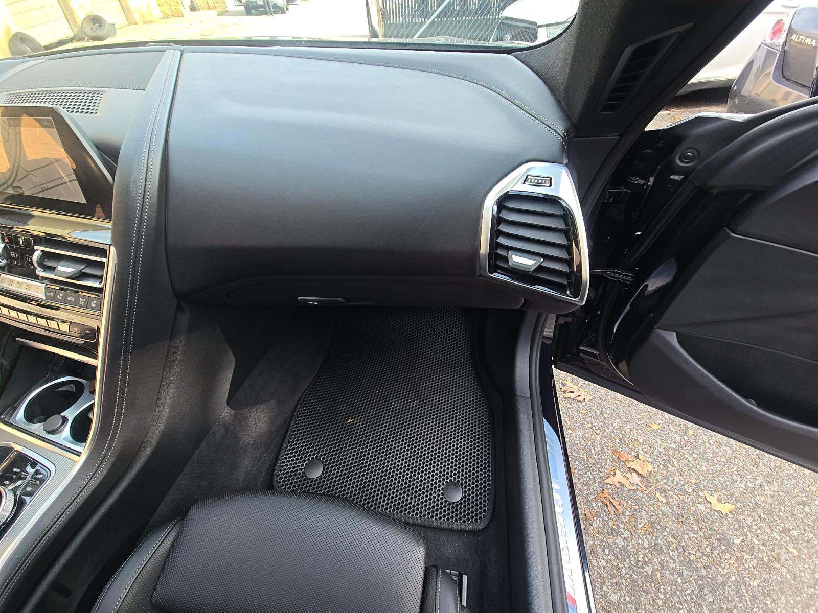 2022 BMW 8 Series M850i xDrive AWD