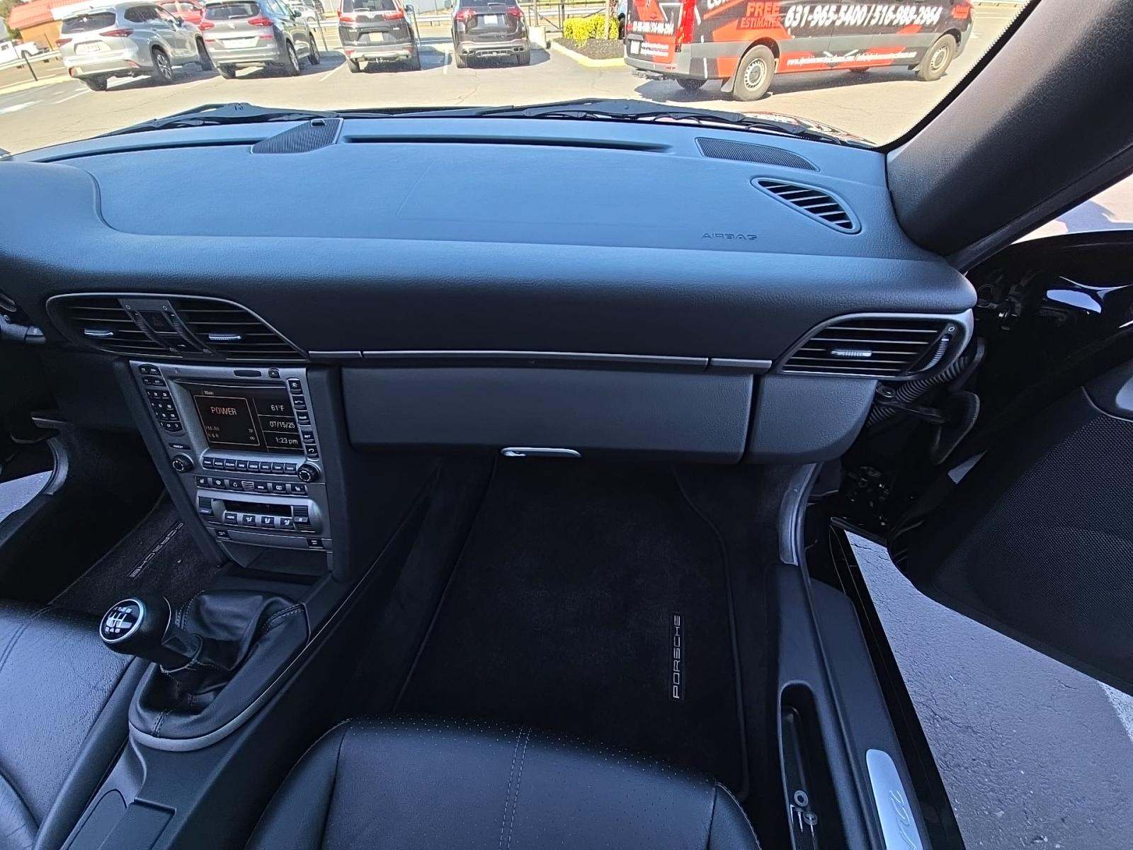 2005 Porsche 911 Carrera RWD