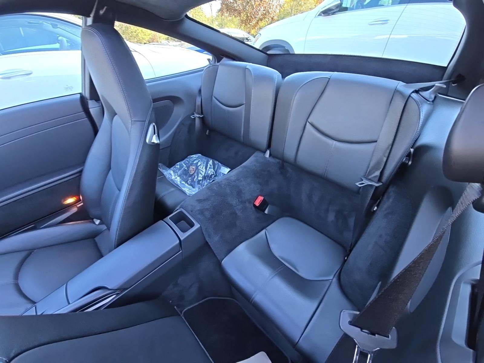 2005 Porsche 911 Carrera RWD