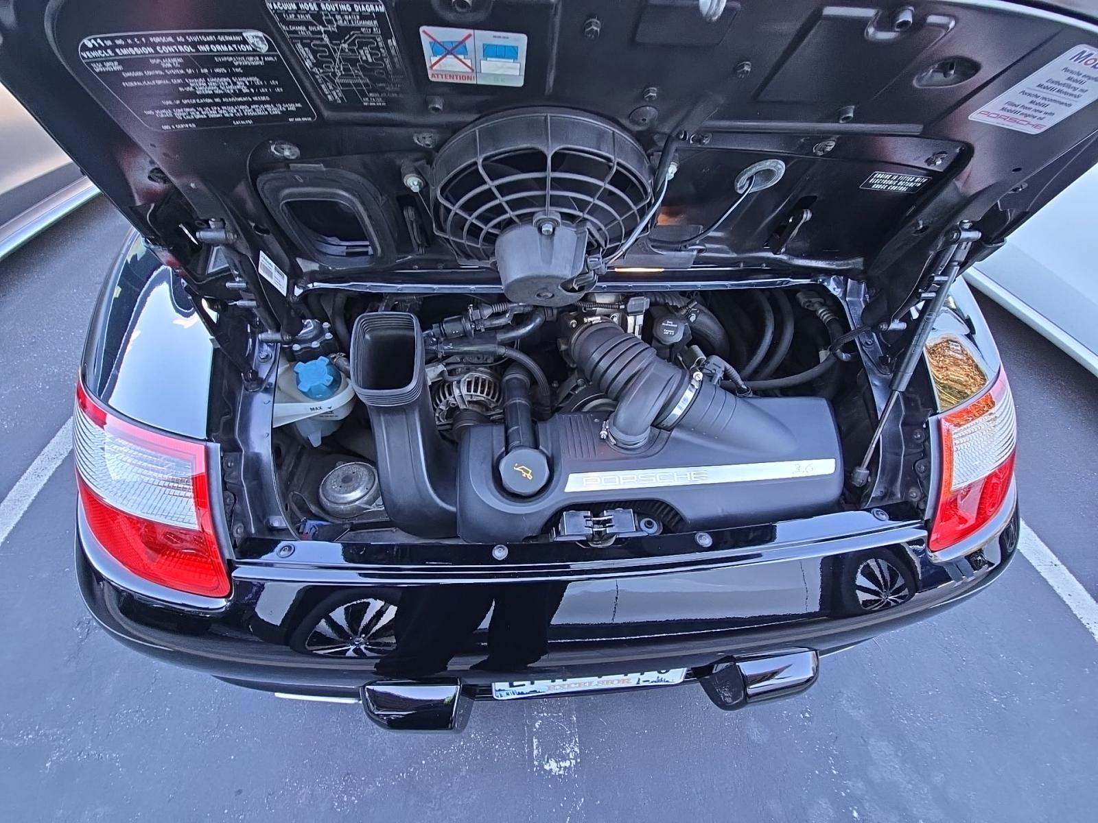 2005 Porsche 911 Carrera RWD