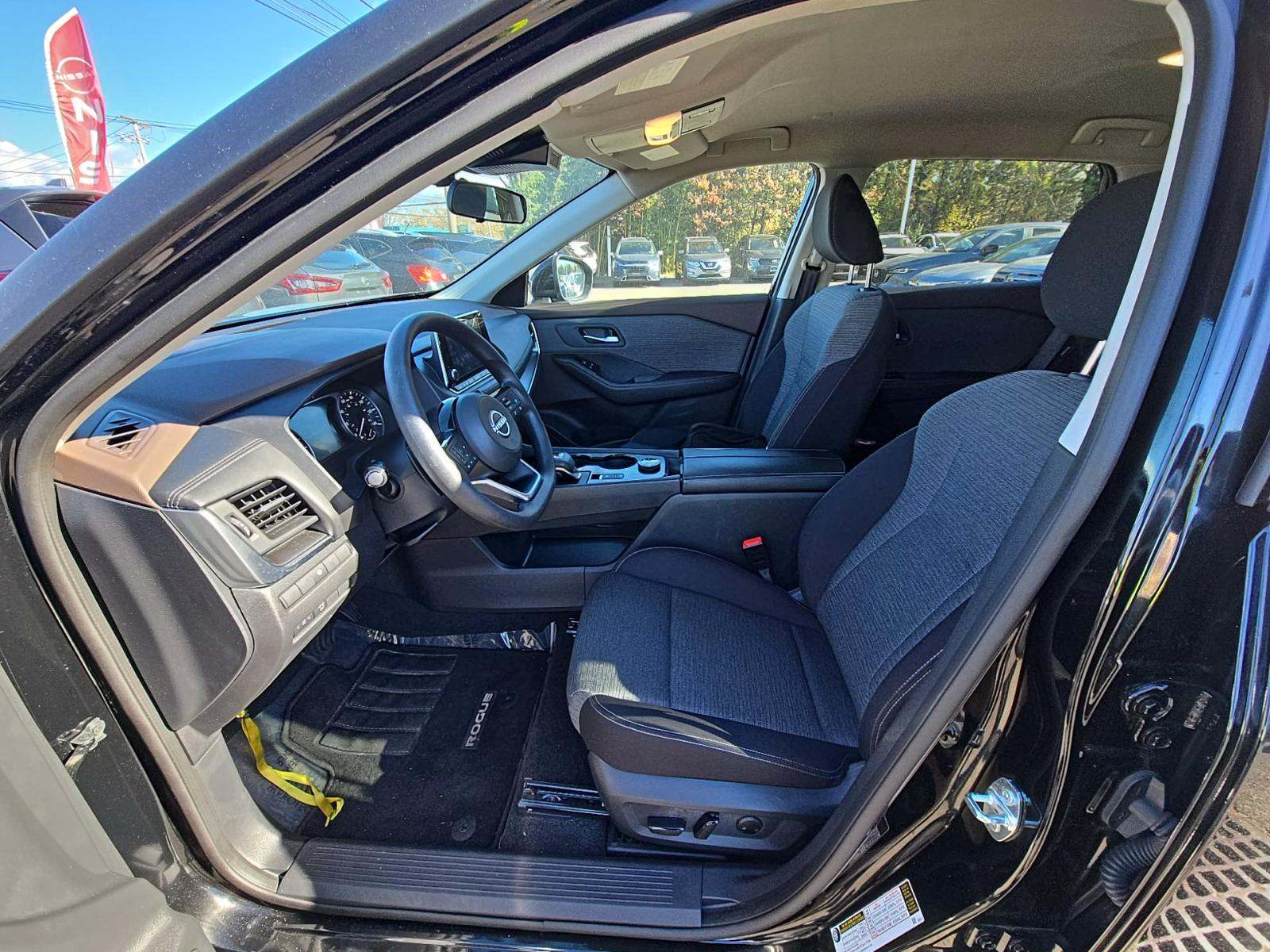 2023 Nissan Rogue SV AWD