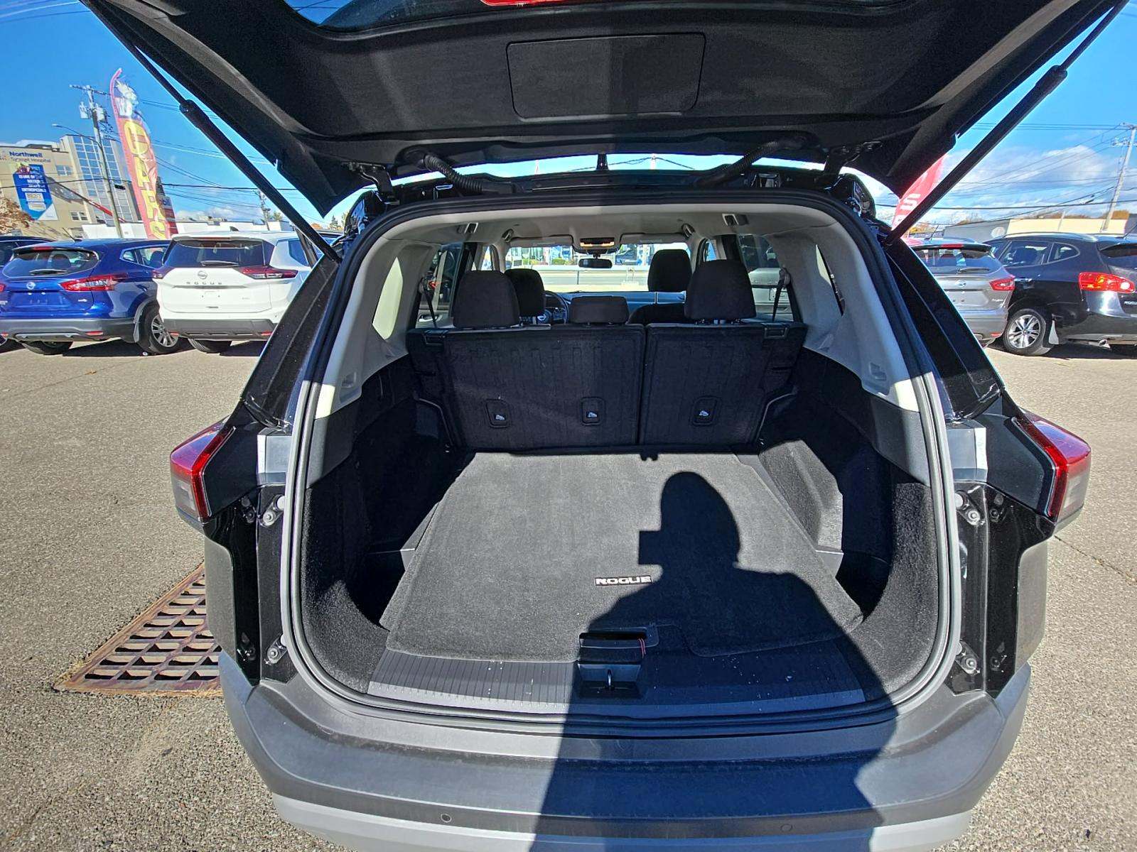 2023 Nissan Rogue SV AWD