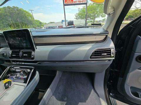 2019 Lincoln Navigator L Black Label AWD