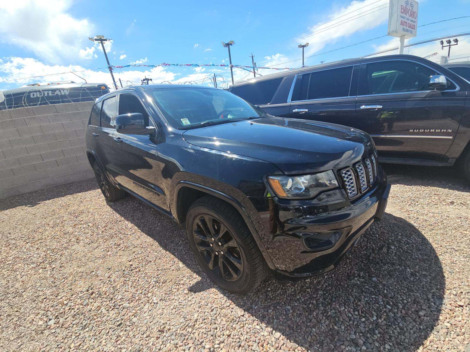 JEEP LAREDO ALTITUDE EDITION - 4